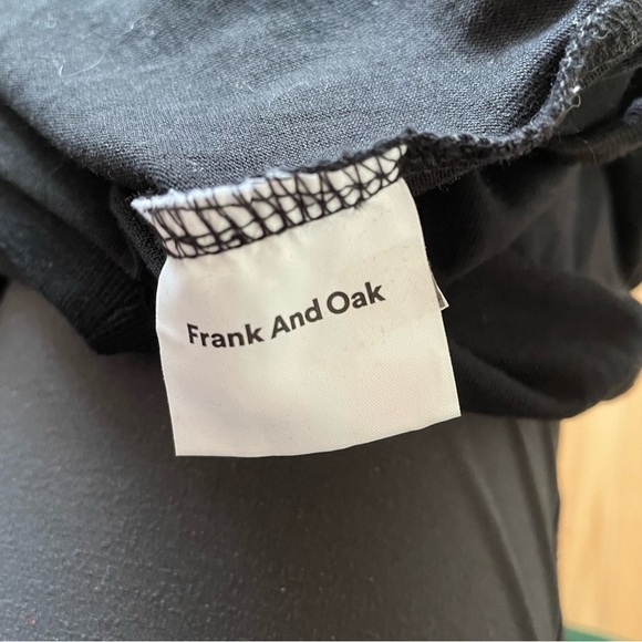 Frank & Oak Black Short Sleeve Crewneck Good Cotton Boy Tee Shirt EUC Size XS - Picture 9 of 11